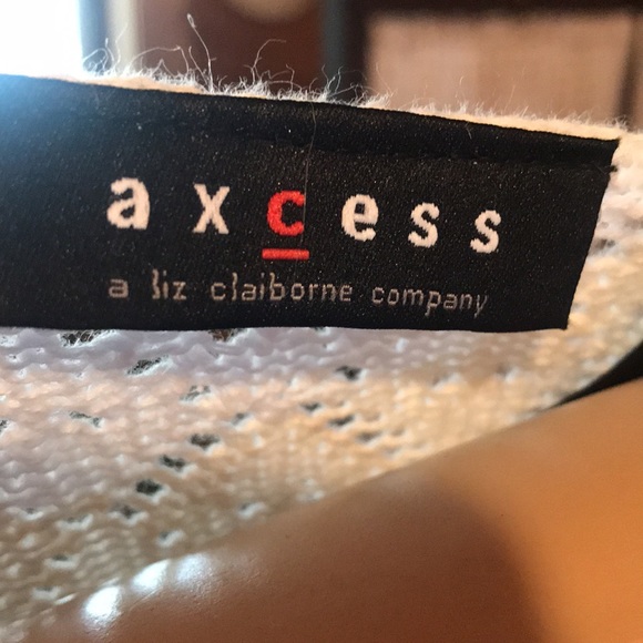 AXCESS (Liz Claiborne) White Short Sleeve Pointelle Crochet Tunic Sz. Large-NWOT - Picture 12 of 14